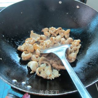 香芋咸辣大肠的做法步骤：7