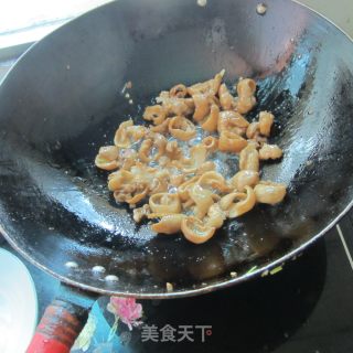 香芋咸辣大肠的做法步骤：9