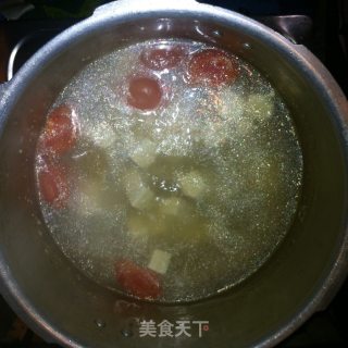 豆腐鱼骨汤的做法步骤：3