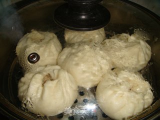 大葱肉包的做法步骤：11