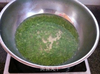 芹菜鸡蛋盒子的做法步骤：1