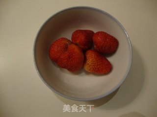草莓乳酪慕斯蛋糕的做法步骤：4