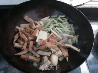 大烩菜的做法步骤：7