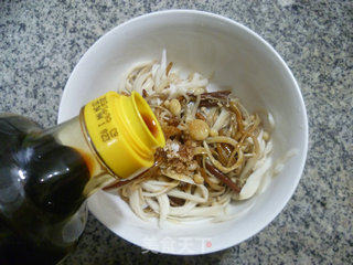 黄金针菇拌杏鲍菇的做法步骤：8