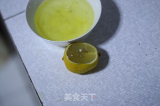 轻乳酪蛋糕起司蛋糕芝士蛋糕冰激凌一样可以挖着吃的蛋糕的做法步骤：5
