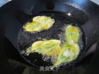 感受春天的味道--香炸薄荷的做法步骤：7