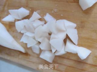 白萝卜炖牛肉的做法步骤：2