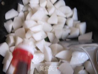 白萝卜炖牛肉的做法步骤：4