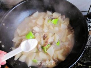 白萝卜炖牛肉的做法步骤：11
