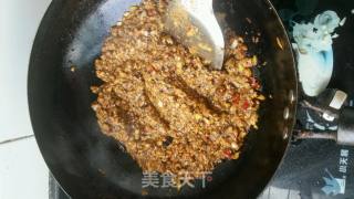 麻辣香菇酱的做法步骤：4