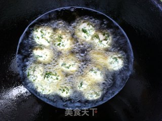 豆腐香椿小丸子的做法步骤：4