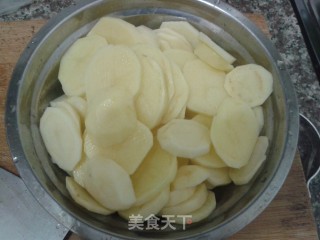 椒盐土豆片的做法步骤：2
