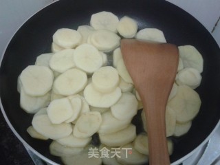 椒盐土豆片的做法步骤：4