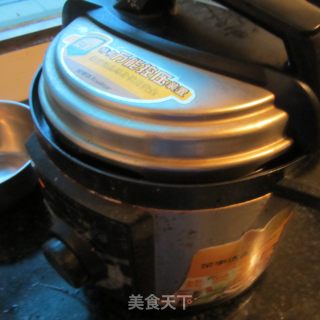清炖羊排汤的做法步骤：4