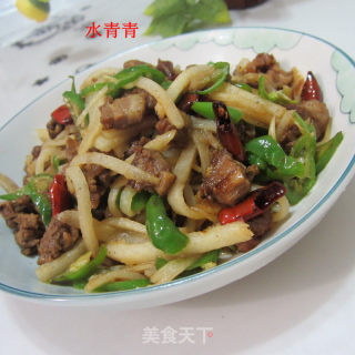 凉薯丝炒鸡的做法步骤：10