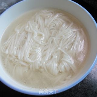 清汤羊肉面的做法步骤：3