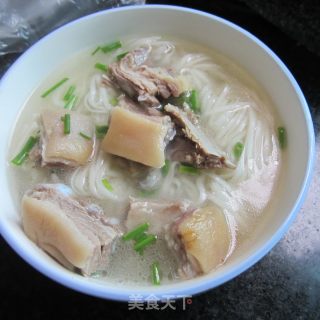清汤羊肉面的做法步骤：5