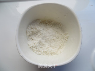 【黑芝麻椒盐火烧】----外焦里嫩，香酥可口的做法步骤：4