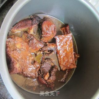 青椒卤豆腐干的做法步骤：1