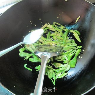 青椒卤豆腐干的做法步骤：5