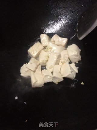 蒜香蚝油豆腐的做法步骤：4