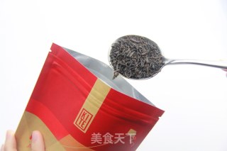 冲泡一杯美味的红茶的做法步骤：2