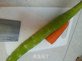 鲜蔬小炒（简易版）的做法步骤：2