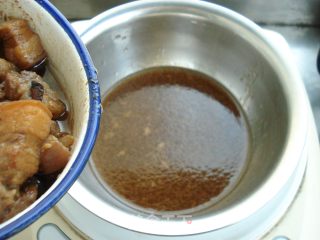 红烧肉面的做法步骤：4