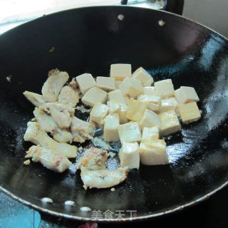 孜然鱼香豆腐的做法步骤：5