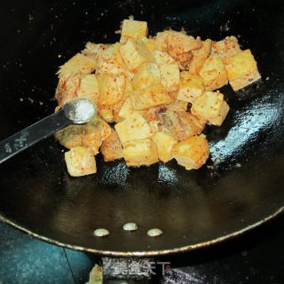 孜然鱼香豆腐的做法步骤：9