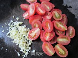 水果入菜——小西红柿烧茄子的做法步骤：5