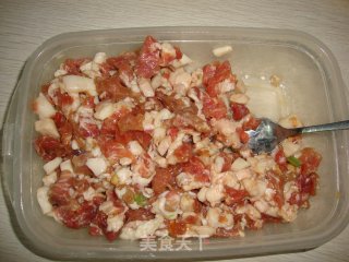 【水晶生肉包】----不油不腻，真好吃的做法步骤：1