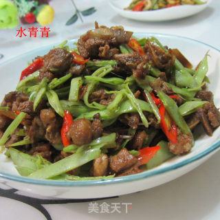 峨眉豆炒鸭的做法步骤：10