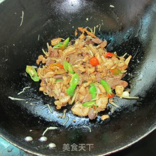 姜丝子鸡的做法步骤：7