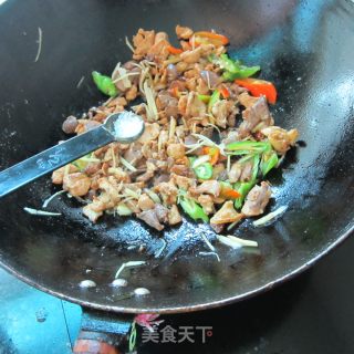 姜丝子鸡的做法步骤：8