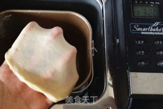 紫薯土司面包机版的做法步骤：1
