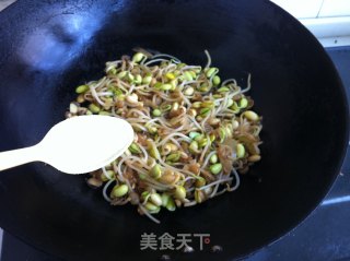 清炒黄豆芽的做法步骤：7