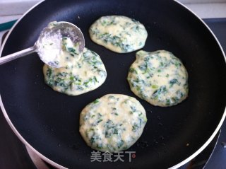 豆渣芹菜叶鸡蛋饼的做法步骤：8