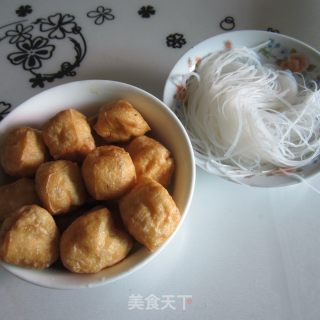 粉丝猪肉酿豆腐的做法步骤：1
