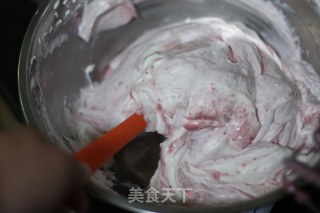 草莓香草冰激凌的做法步骤：5