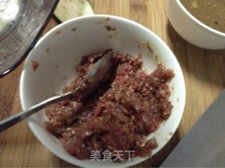酸甜茄盒的做法步骤：2