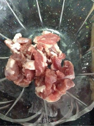 香菇炒肉的做法步骤：4