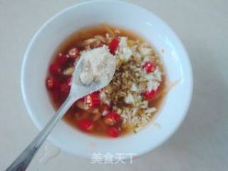 酸子姜拌青笋的做法步骤：7