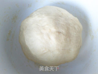 芳香满溢之台式葱香面包的做法步骤：4