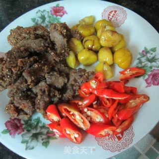 粟子烧肉的做法步骤：1