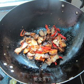 尖椒腊鸡腊肉的做法步骤：7