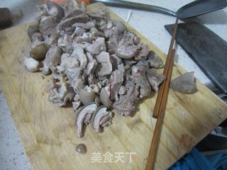 羊肉胡萝卜香锅的做法步骤：2