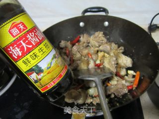 羊肉胡萝卜香锅的做法步骤：7