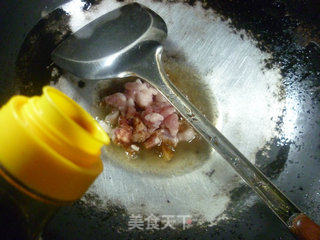 洋葱肉丝炒夜开花的做法步骤：5