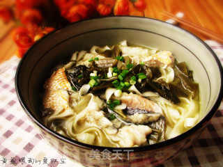 黄鱼煨面的做法步骤：7